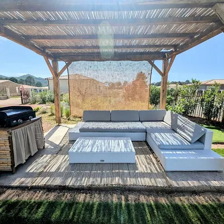 Villa House With Pool