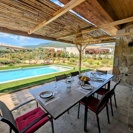 House With Pool * Lecci